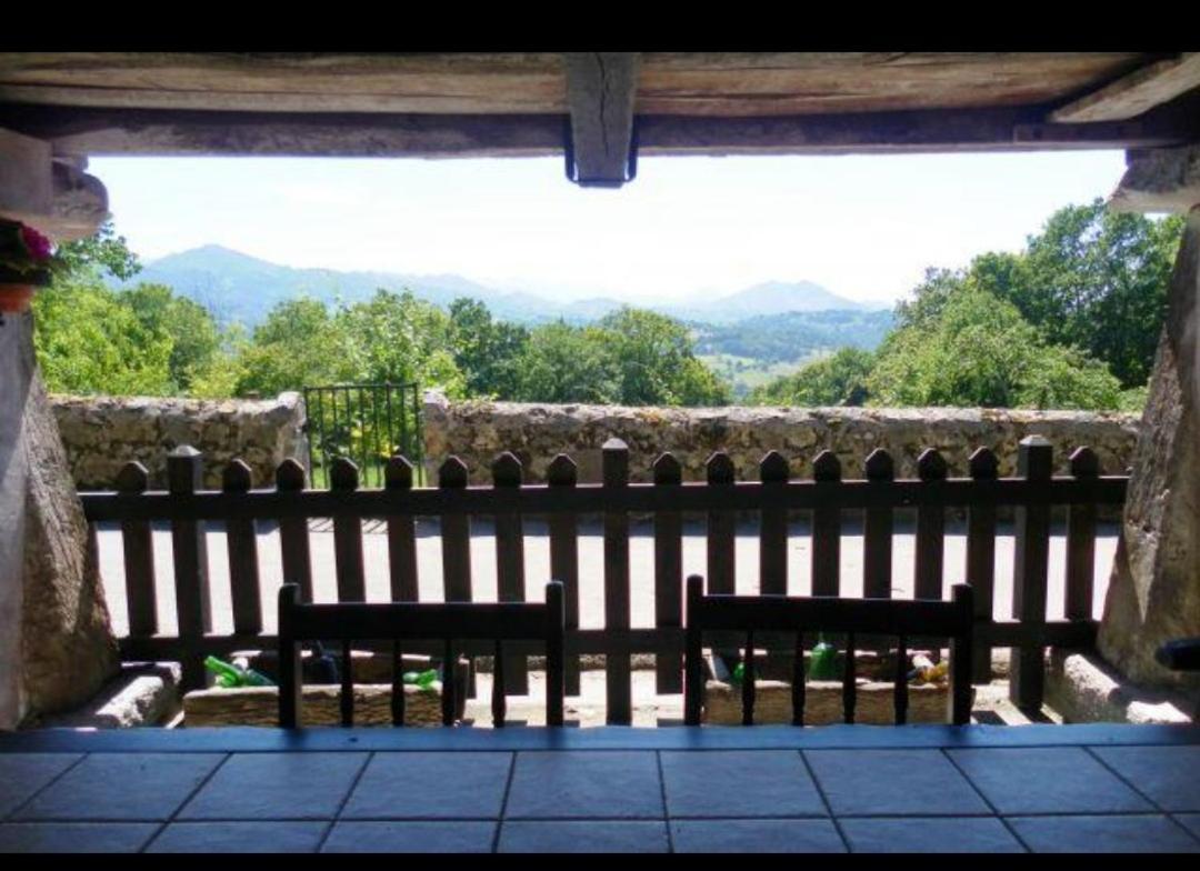 Casa Rural El Cotu En Cangas De Onis Exterior photo