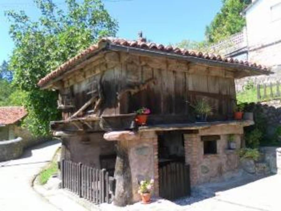 Casa Rural El Cotu En Cangas De Onis Exterior photo